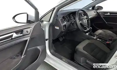Volkswagen Golf 2014 2.0 гидро в Москве № 1765162, миниатюра 10