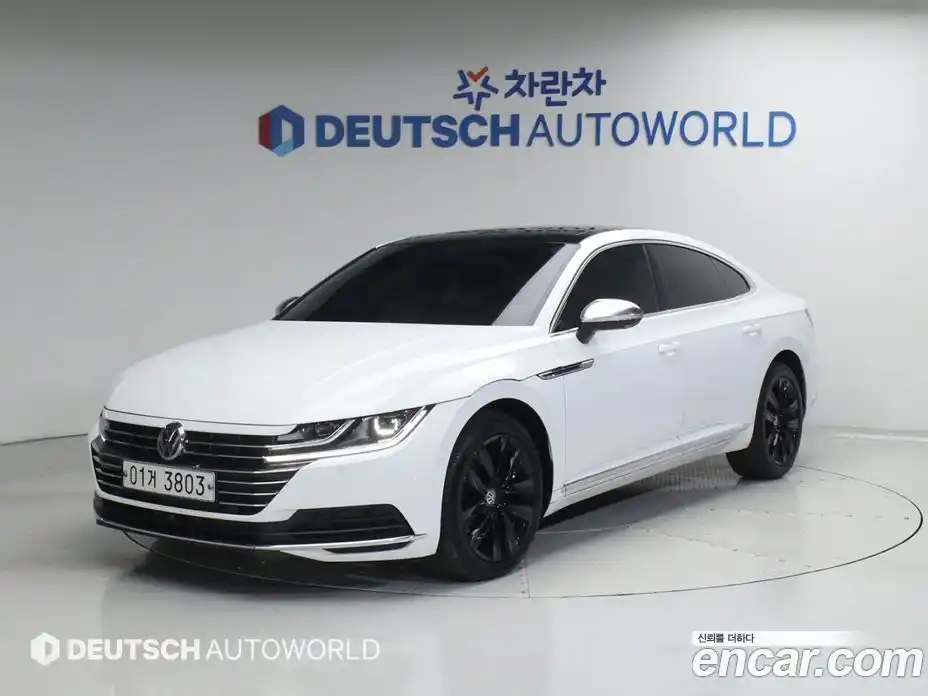 Volkswagen Arteon 2019 2.0 гидро в Москве № 1765377, фото 1