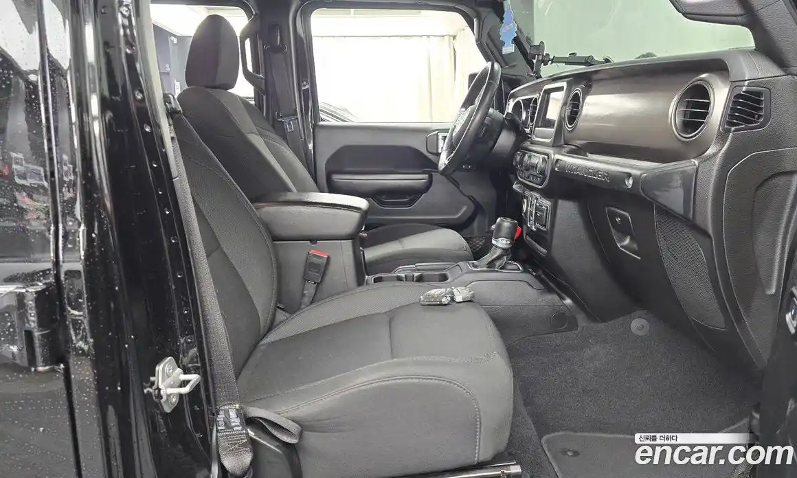 Jeep Wrangler 2019 2.0 гидро в Москве № 1766183, фото 11