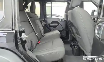 Jeep Wrangler 2019 2.0 гидро в Москве № 1766183, миниатюра 12