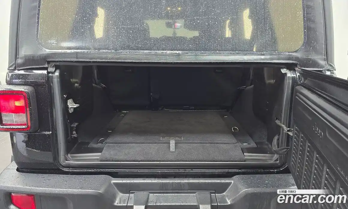 Jeep Wrangler 2019 2.0 гидро в Москве № 1766183, фото 20