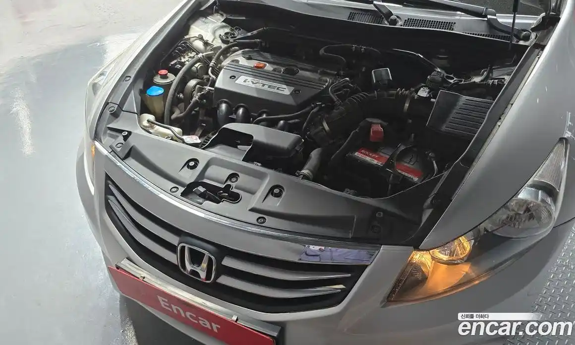 Honda Accord 2011 2.4 гидро в Москве № 1767397, фото 6