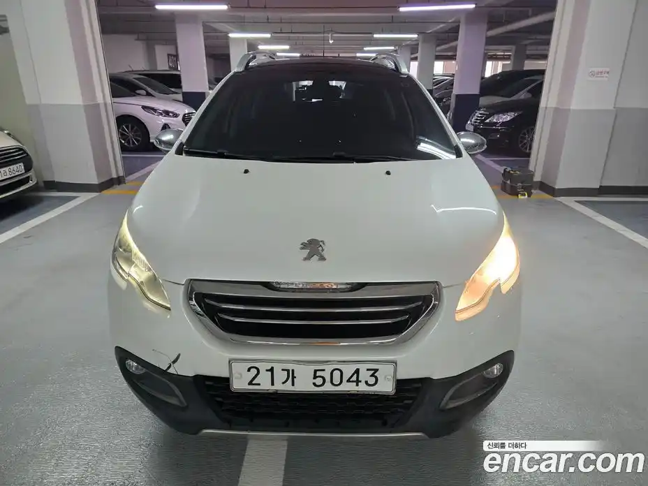 Peugeot 2008 2015 1.6 гидро в Москве № 1771061, фото 1