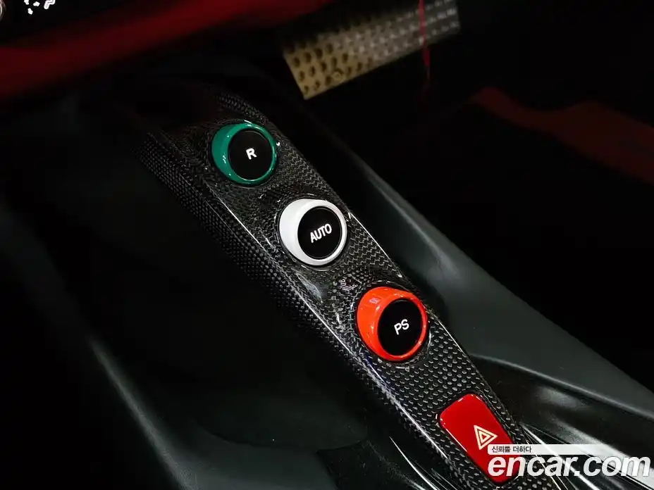 Ferrari 812 2019 6.5 гидро в Москве, фото 16