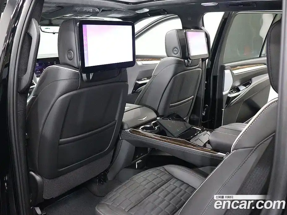 Cadillac Escalade 2025 6.2 гидро в Москве № 1771680, фото 12