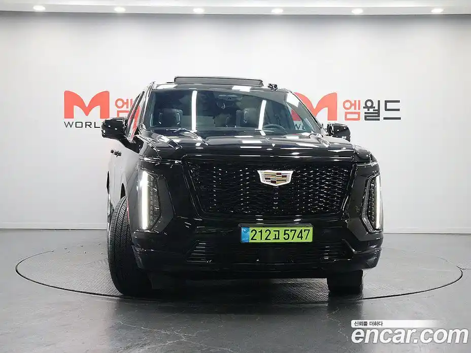 Cadillac Escalade 2025 6.2 гидро в Москве № 1771680, фото 2