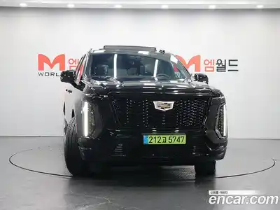 Cadillac Escalade 2025 6.2 гидро в Москве № 1771680, миниатюра 2