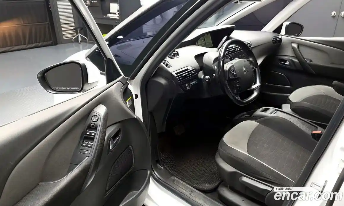 Citroen C4 Picasso 2016 1.6 гидро в Москве № 1773379, фото 10