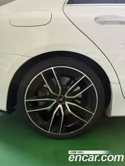 Mercedes-Benz CLS-Class 2022 3.0 гидро в Москве № 177865, миниатюра 10