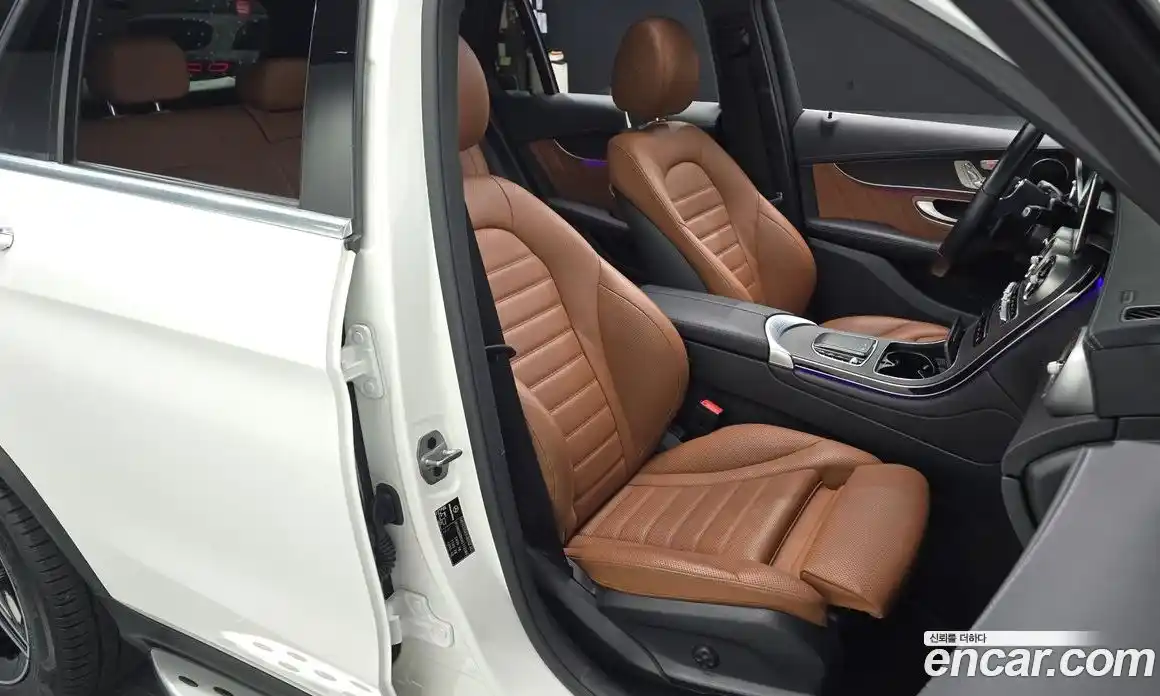 Mercedes-Benz GLC-Class 2022 2.0 гидро в Москве № 209043, фото 10