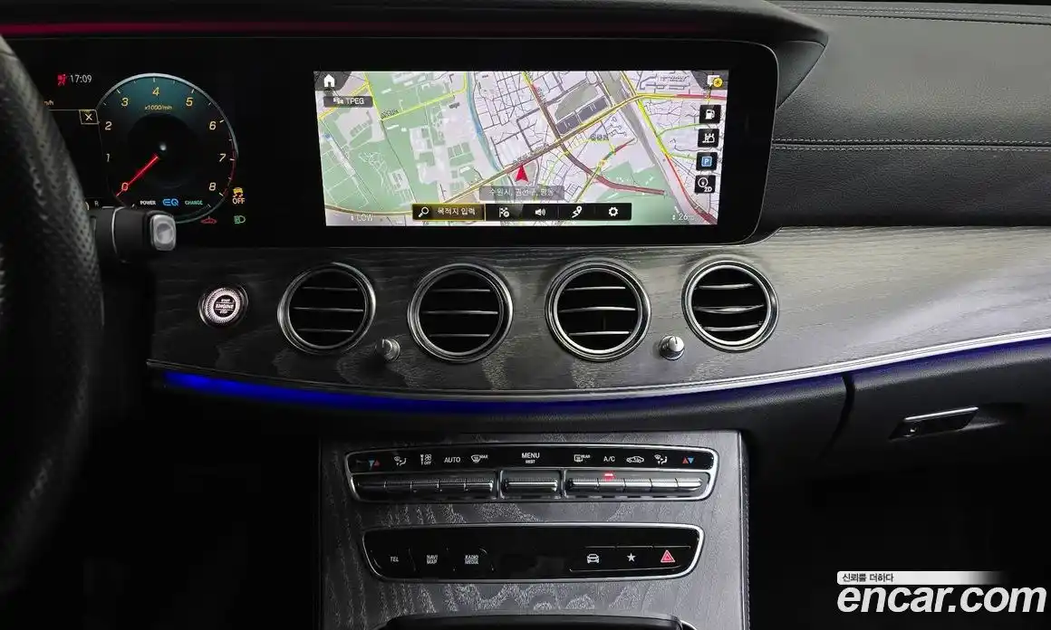 Mercedes-Benz E-Class 2020 2.0 гидро, фото 14