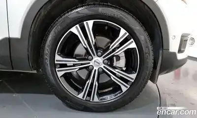 Volvo XC40 2021 2.0 гидро в Москве № 228592, миниатюра 5