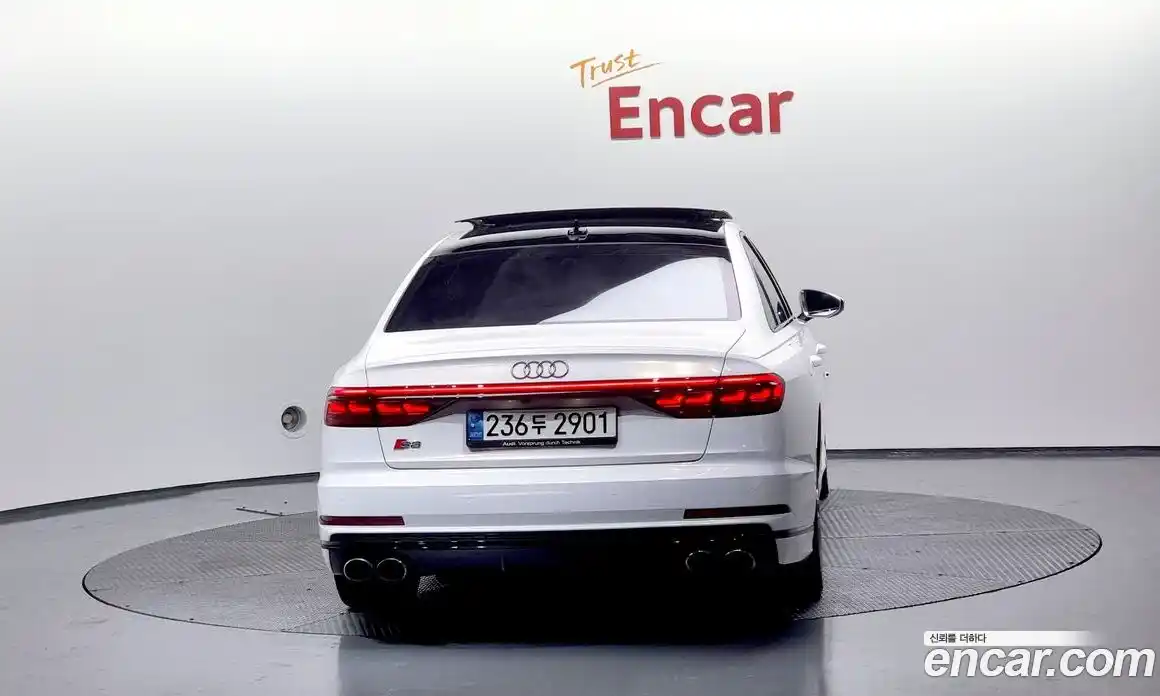 Audi S8 2020 4.0 гидро в Москве № 229759, фото 4