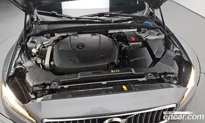 Volvo S60 2020 2.0 гидро в Москве № 230379, миниатюра 6