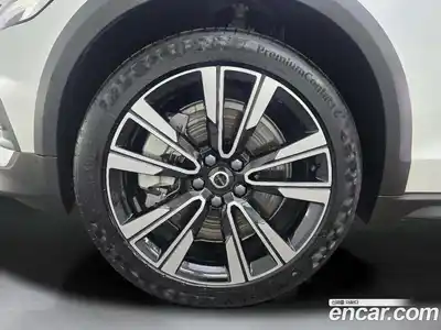 Volvo V60 2025 2.0 гидро в Москве № 230766, миниатюра 5