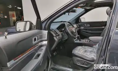 Ford Explorer 2017 3.5 гидро в Москве № 233313, миниатюра 10