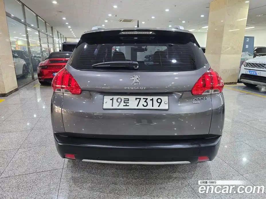 Peugeot 2008 2015 1.6 гидро в Москве, фото 4