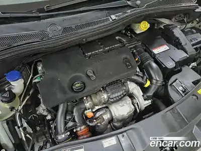 Peugeot 2008 2015 1.6 гидро в Москве, миниатюра 5