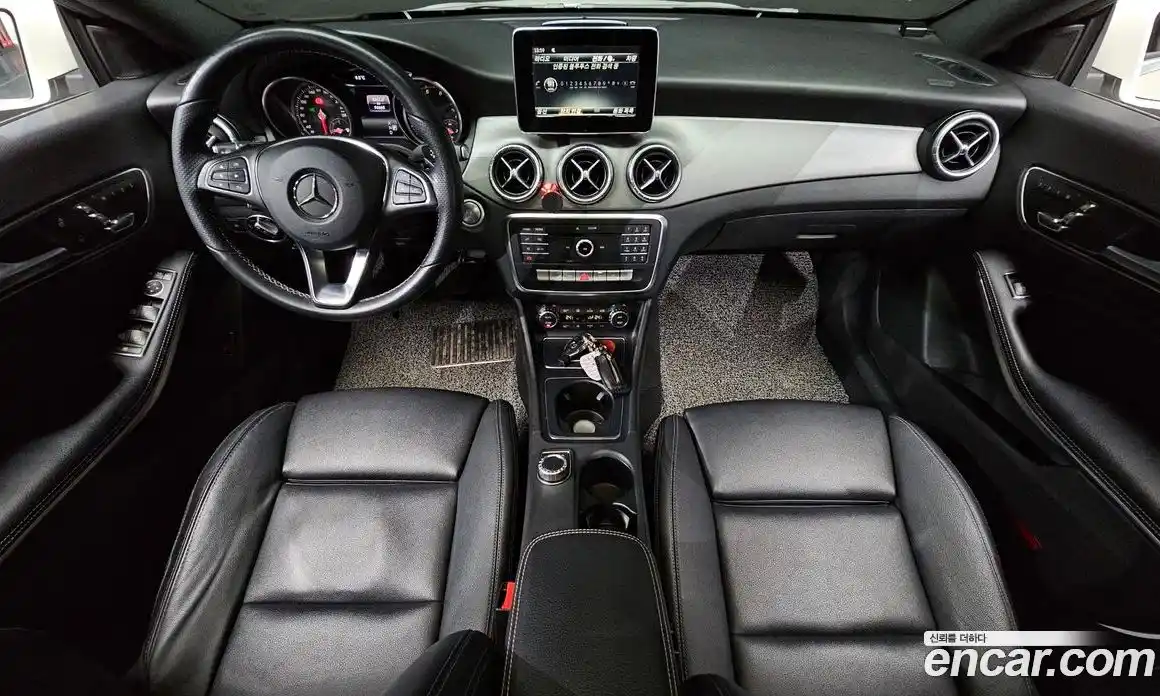 Mercedes-Benz CLA-Class 2017 2.0 гидро в Москве № 311470, фото 7