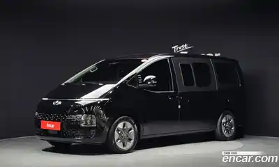 Hyundai Staria, 2022