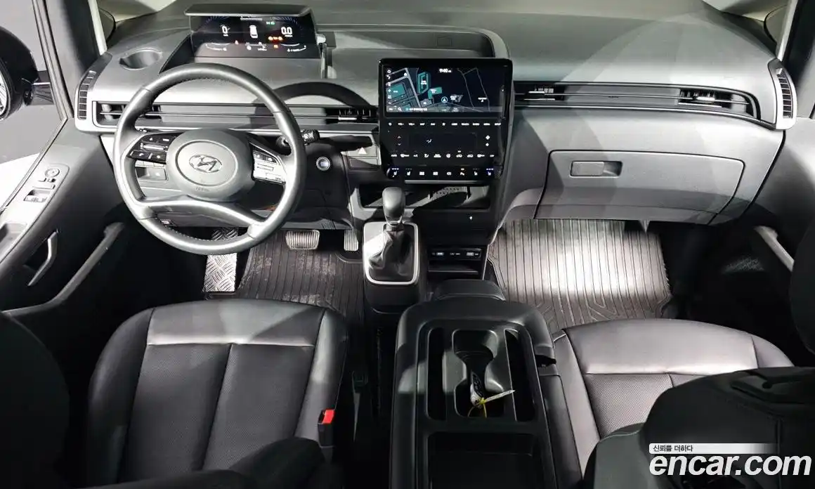 Hyundai Staria 2022 2.2 гидро в Москве № 4907, фото 7