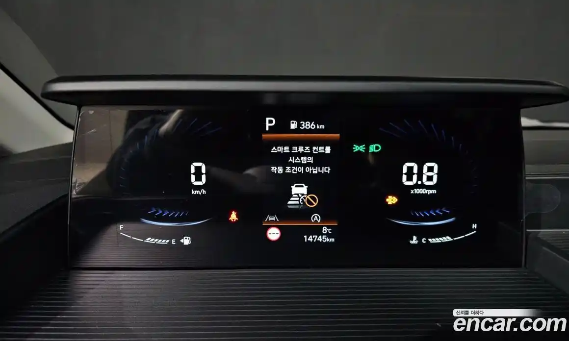 Hyundai Staria 2022 2.2 гидро в Москве № 4907, фото 8