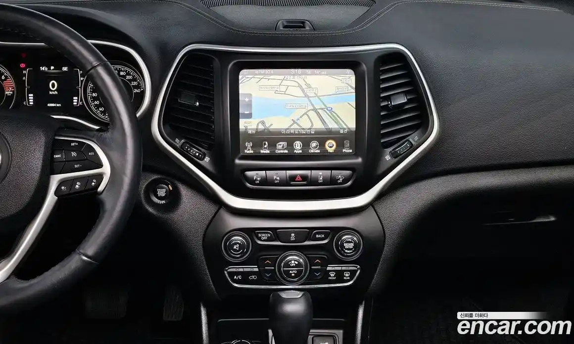 Jeep Cherokee 2018 2.4 гидро в Москве № 1014912, фото 14