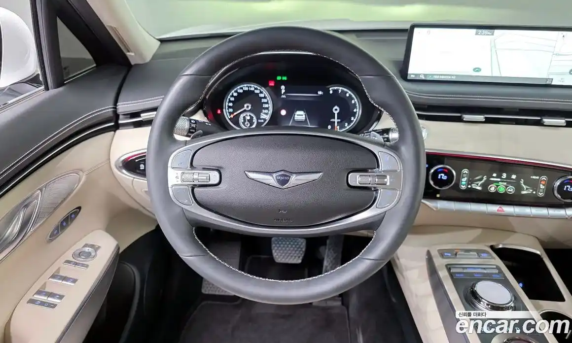 Genesis GV70 2023 2.5 гидро в Москве № 1173405, фото 13