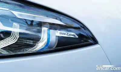 BMW 8-Series 2023 4.4 гидро в Москве № 1289873, миниатюра 3