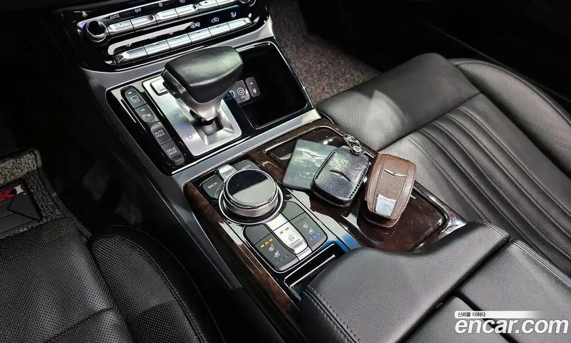 Genesis EQ900 2016 3.8 гидро в Москве № 1318789, фото 9