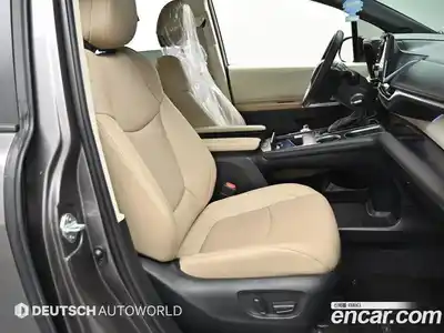 Toyota Sienna 2022 2.5 гидро в Москве № 1550066, миниатюра 10