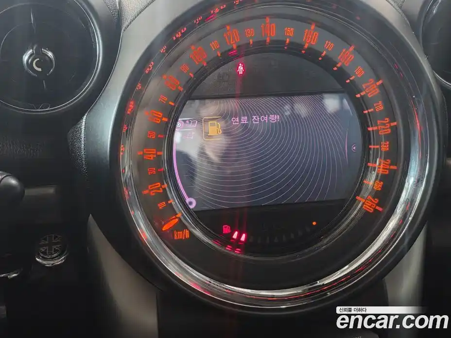 Mini Countryman 2015 2.0 гидро в Москве № 155966, фото 6