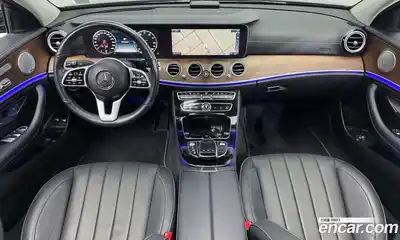 Mercedes-Benz E-Class 2019 2.0 гидро в Москве, миниатюра 7