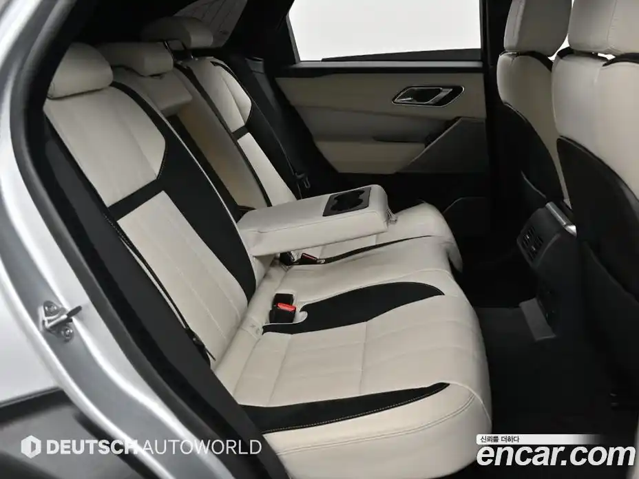 Land Rover Range-Rover Velar 2018 3.0 гидро в Москве № 1619487, фото 12