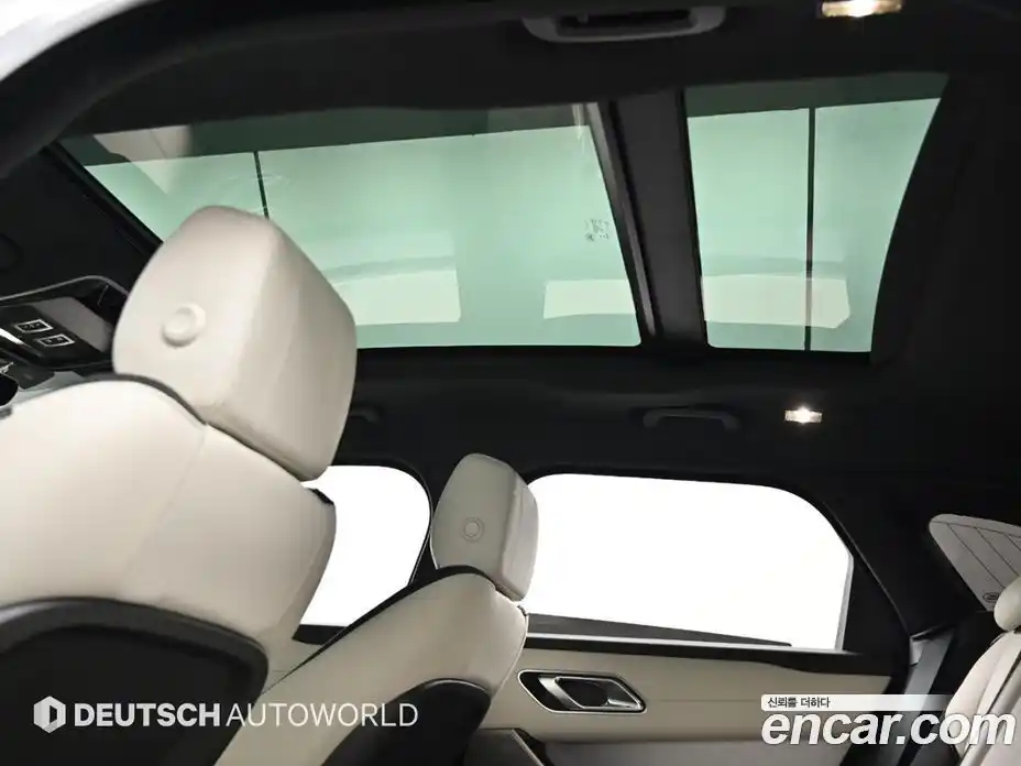 Land Rover Range-Rover Velar 2018 3.0 гидро в Москве № 1619487, фото 19
