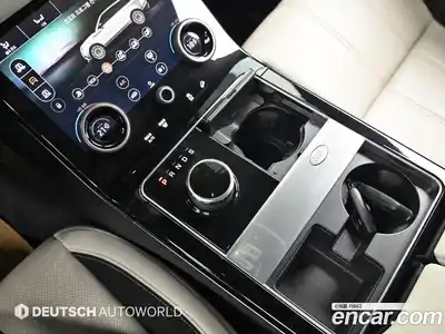 Land Rover Range-Rover Velar 2018 3.0 гидро в Москве № 1619487, миниатюра 9