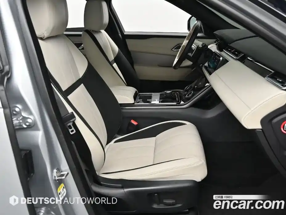 Land Rover Range-Rover Velar 2018 3.0 гидро в Москве № 1619487, фото 10