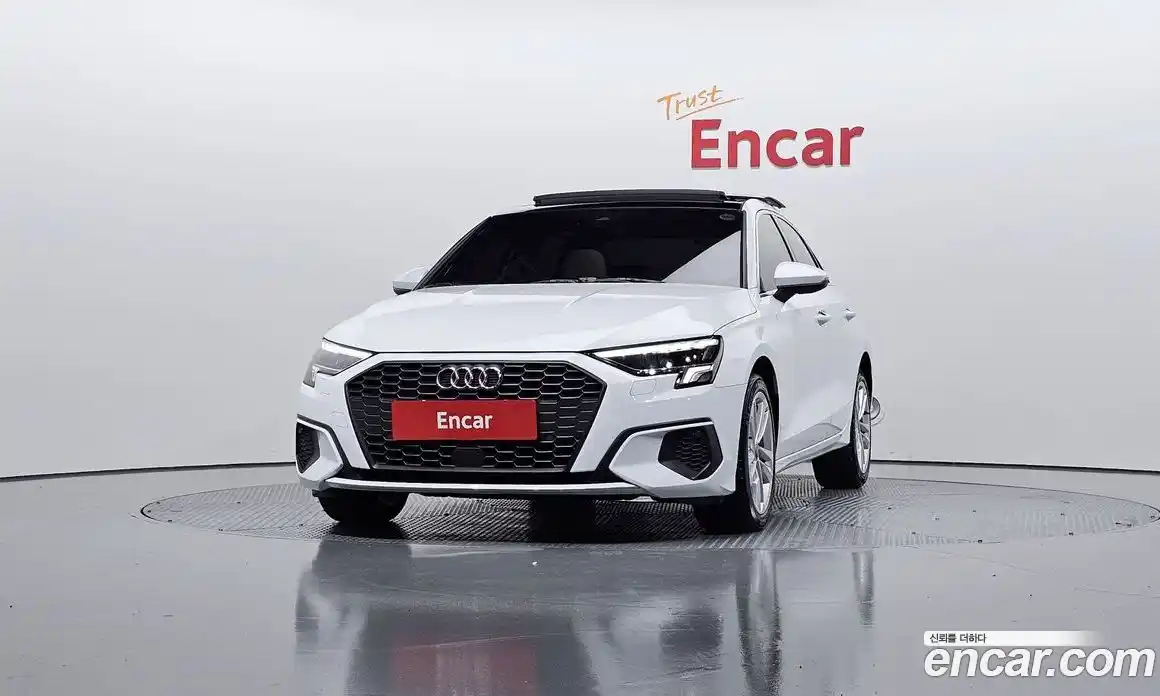 Audi A3 2023 2.0 гидро в Москве № 162351, фото 3