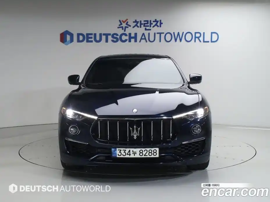Maserati Levante 2020 3.0 гидро, фото 3