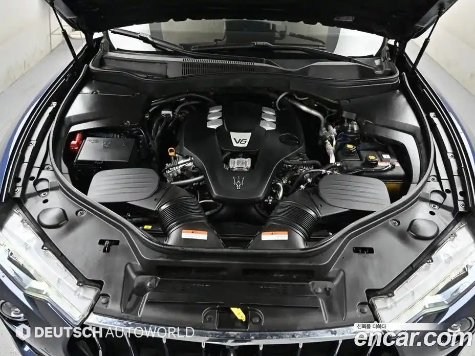 Maserati Levante 2020 3.0 гидро, фото 6