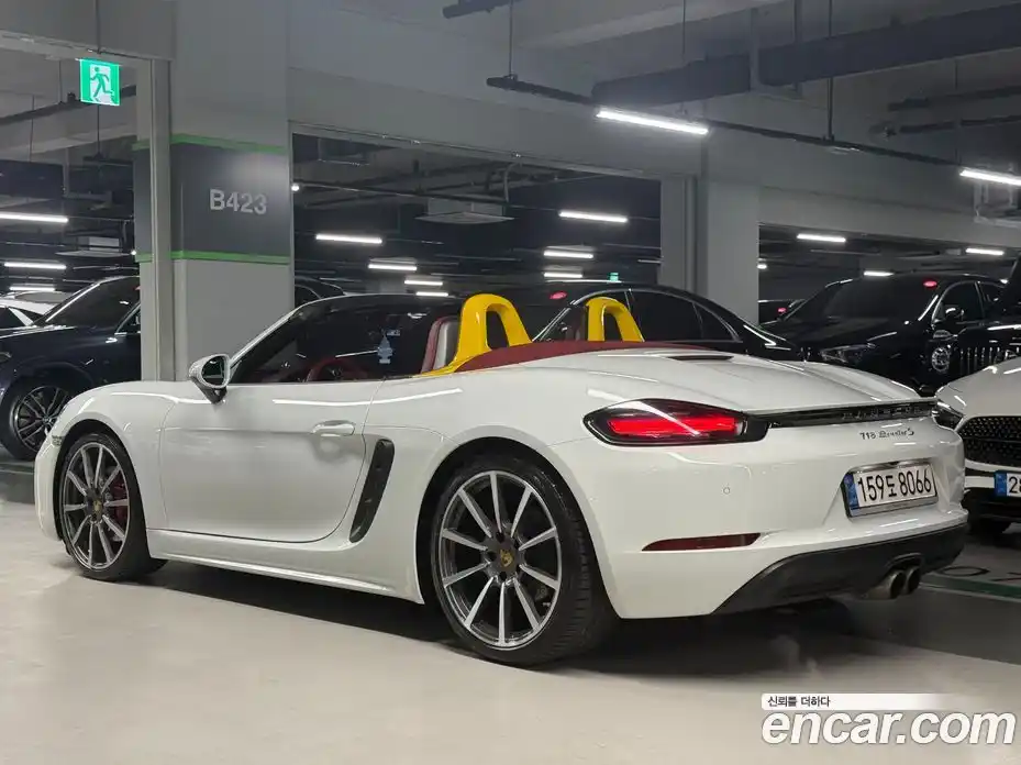 Porsche 718 2016 2.5 гидро в Москве № 165040, фото 17