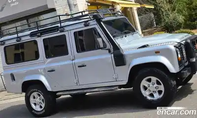 Land Rover Defender 2010 2.4 механика в Москве № 166719, миниатюра 12