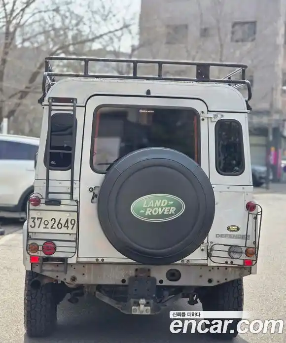 Land Rover Defender 2010 2.4 механика в Москве № 166719, фото 4