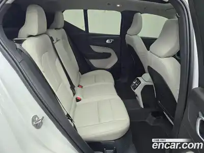 Volvo XC40 2025 2.0 гидро в Москве № 1691599, миниатюра 11