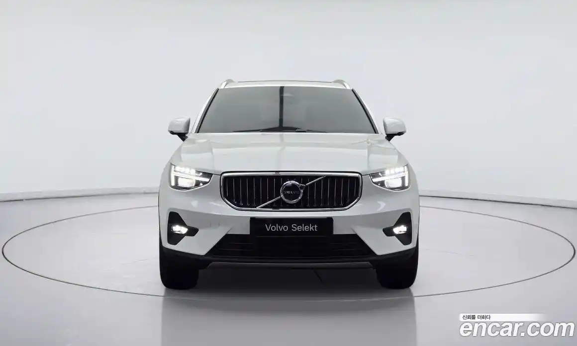 Volvo XC40 2025 2.0 гидро в Москве № 1691599, фото 3