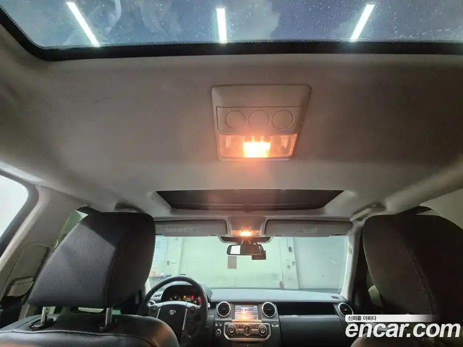 Land Rover Discovery 2015 3.0 гидро в Москве № 1692131, фото 14