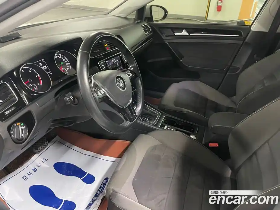Volkswagen Golf 2015 2.0 гидро в Москве № 169309, фото 17