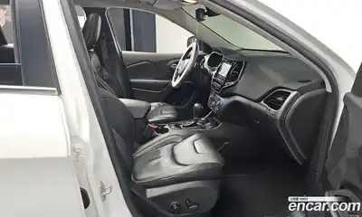 Jeep Cherokee 2020 2.4 гидро в Москве № 169863, миниатюра 11