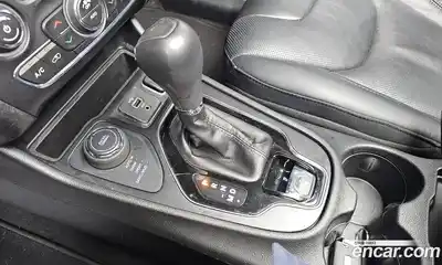 Jeep Cherokee 2020 2.4 гидро в Москве № 169863, миниатюра 9
