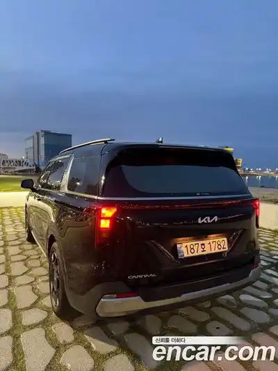 Kia Canival 2026 3.5 гидро в Москве № 1758018, миниатюра 4